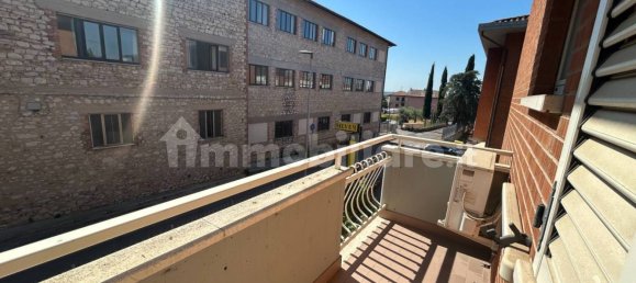 653m² Building in Perugia, Italy No. 353633 26