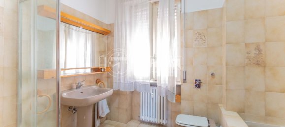 3 rooms Apartment in Magenta, Italy No. 275858 5