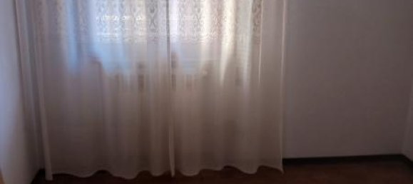 4 rooms Apartment in Rovigo, Italy No. 227444 7