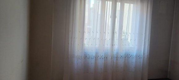 4 rooms Apartment in Rovigo, Italy No. 227444 2