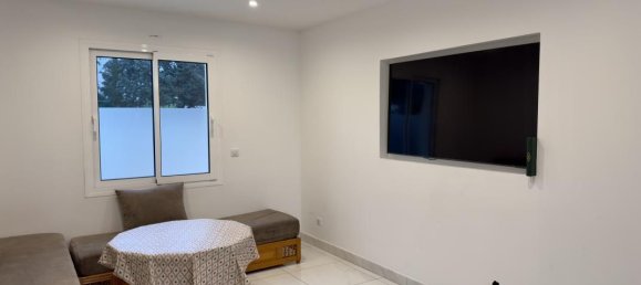 Casa de 3 dormitorios en Vernouillet, France No. 152312 9