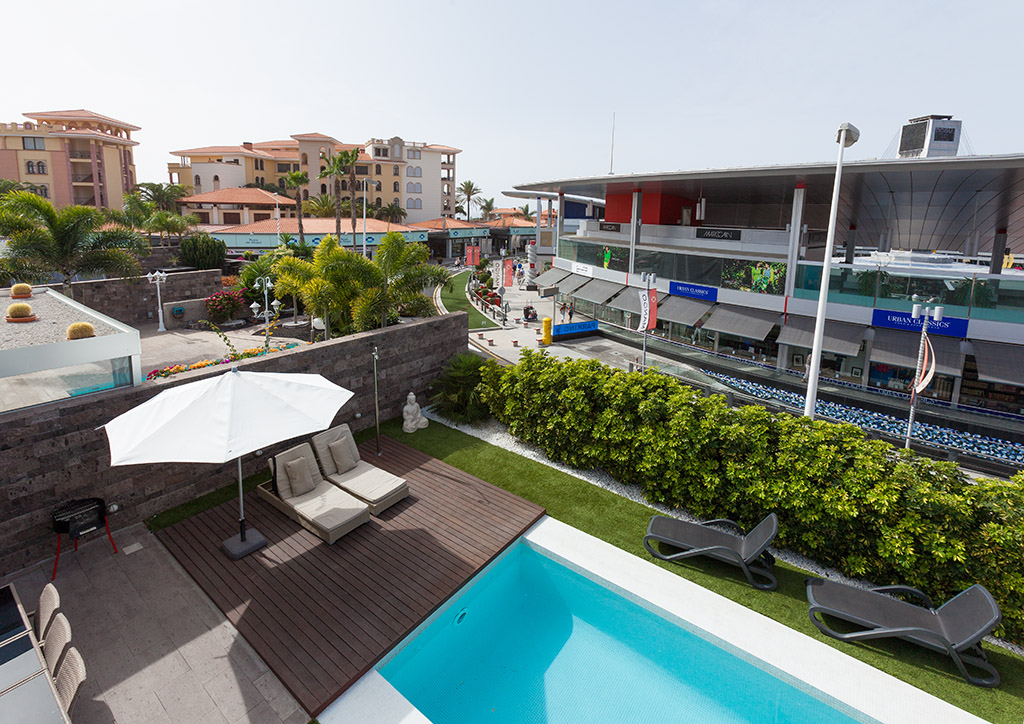 5 Schlafzimmer Villa in Adeje, Spain, Nr. 25050