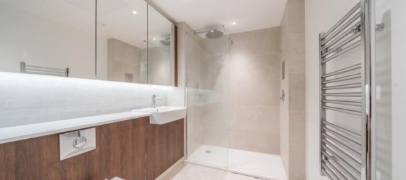 2 Schlafzimmer Wohnung in London, United Kingdom, Nr. 8292 9