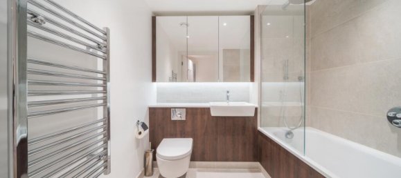 2 Schlafzimmer Wohnung in London, United Kingdom, Nr. 8292 5