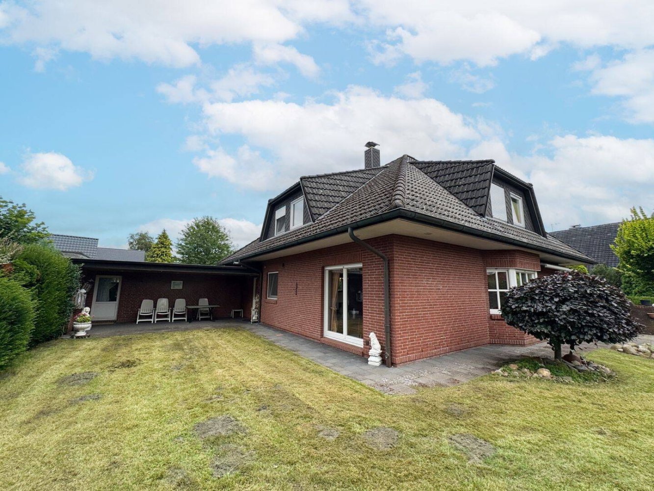 5 rooms Townhouse in Pinneberg, Germany No. 219449