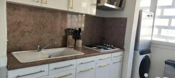 Apartamento de 2 dormitorios en Le Pontet, France No. 316699 9