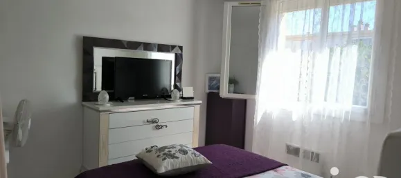Apartamento de 2 dormitorios en Le Pontet, France No. 316699 11