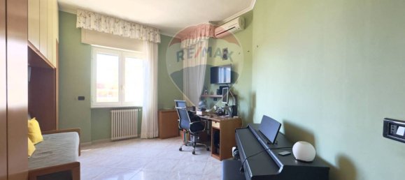 2 bedrooms Apartment in Naples, Italy No. 338655 13