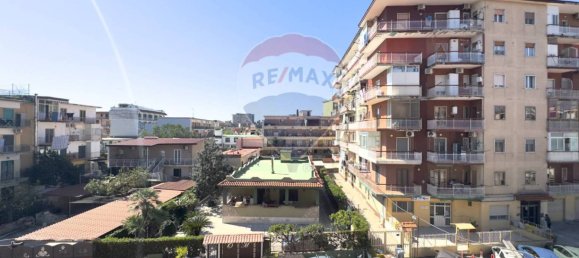2 bedrooms Apartment in Naples, Italy No. 338655 7