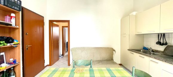 2-salle Appartement à San Giovanni Valdarno, Italy No. 50658 4