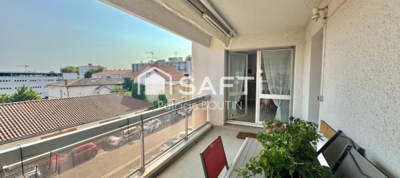 2 Schlafzimmer Wohnung in Niort, France, Nr. 335031 10