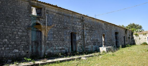 Studio à Rosolini, Italy No. 121202 18