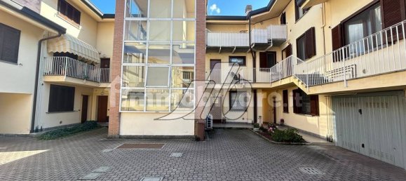 Apartamento de 1 dormitorio en Paderno Dugnano, Italy No. 361591 19
