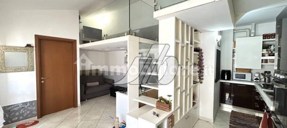 Apartamento de 1 dormitorio en Paderno Dugnano, Italy No. 361591 2