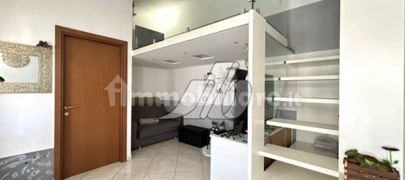 Apartamento de 1 dormitorio en Paderno Dugnano, Italy No. 361591 4