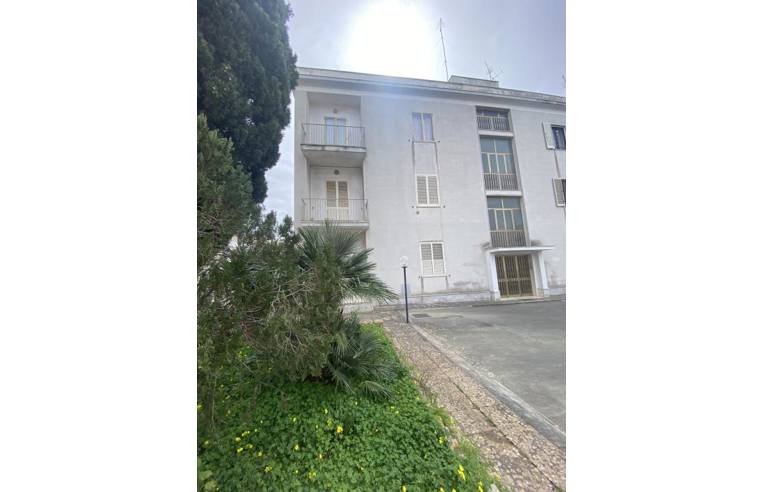 Квартира с 2 спальнями в Parabita, Италия № 252941