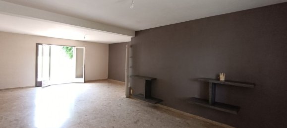 4 Schlafzimmer Haus in Saint-Ay, France, Nr. 90742 10