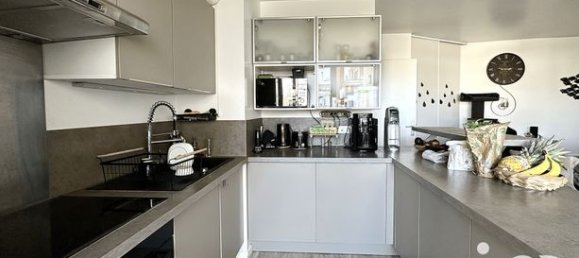 Apartamento de 2 dormitorios en Eragny, France No. 301385 6