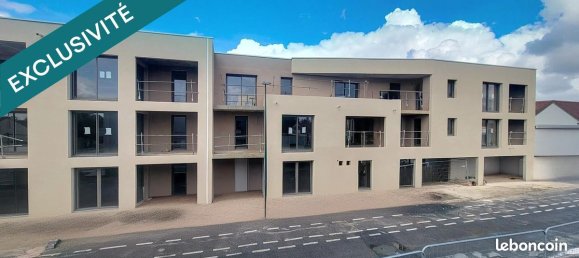 2 bedrooms Apartment in Challans, France No. 112079 2