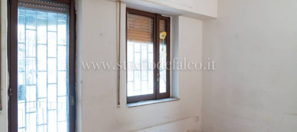 3 bedrooms Apartment in Naples, Italy No. 320399 12