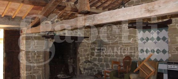 5-Zimmer Haus in Gubbio, Italy, Nr. 302050 9