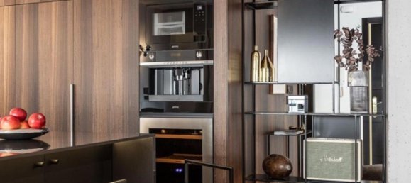 4 bedrooms Apartment in Madrid, Spain No. 82571 3