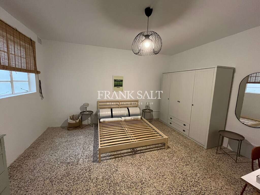 Apartamento T4 em Birkirkara, Malta N.º 10546