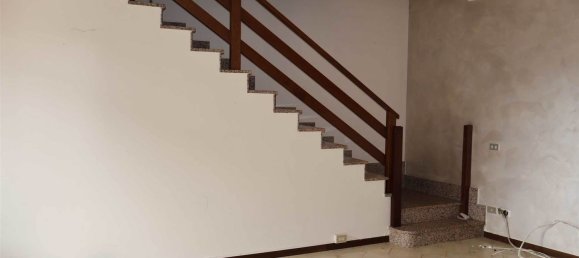 Дом с 3 комнатами в Роттофрено, Италия № 284371 4