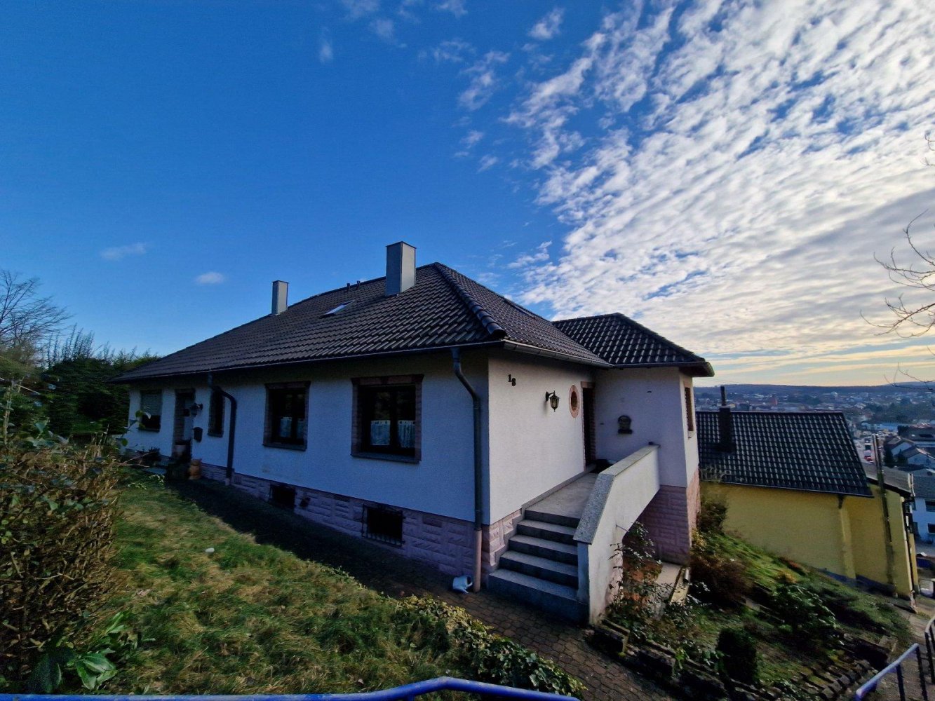 Casa de 5 dormitorios en Saarland, Germany No. 58307