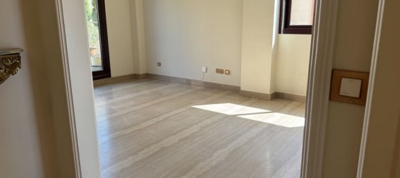 2 chambres Appartement à Madrid, Spain No. 182711 4