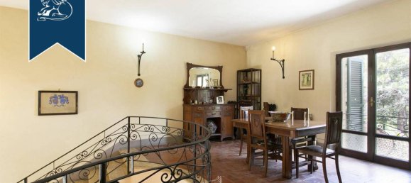 Отель, гостиница с 5 комнатами в Монтепульчано, Италия № 232183 32