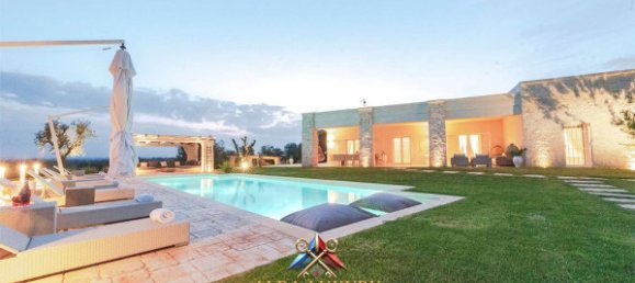 14-Zimmer Villa in Ostuni, Italy, Nr. 102405 2