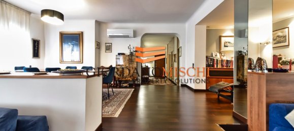 3 bedrooms Apartment in Biassono, Italy No. 283302 5