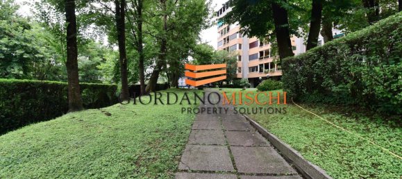3 bedrooms Apartment in Biassono, Italy No. 283302 37