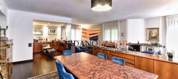 3 bedrooms Apartment in Biassono, Italy No. 283302 9