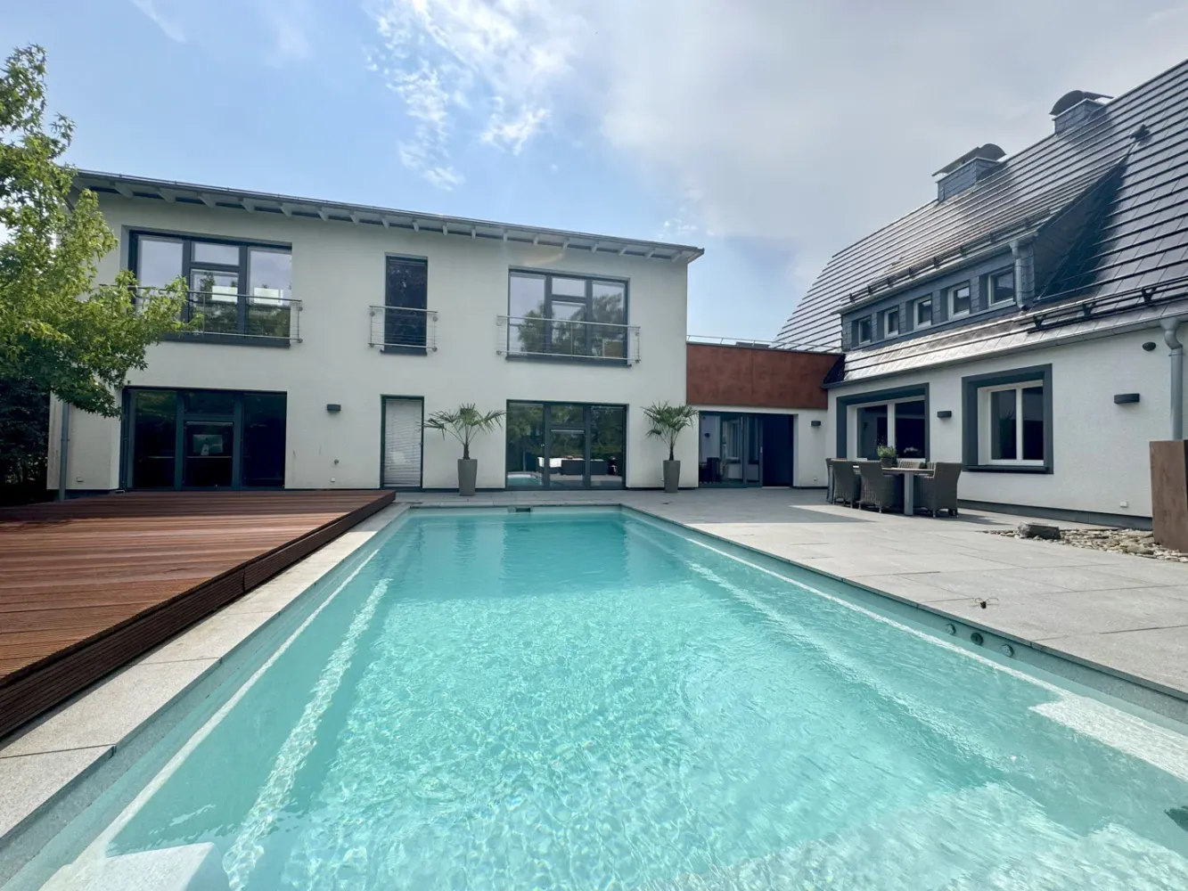 Casa de 5 dormitorios en Markischer, Germany No. 364479