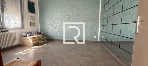 3 bedrooms House in Ravenna, Italy No. 380769 11