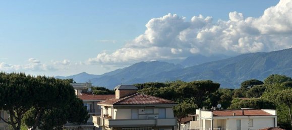 2 rooms Apartment in Camaiore, Italy No. 261581 4