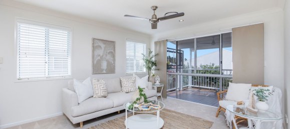 3 bedrooms House in Upper Coomera, Australia No. 300 4