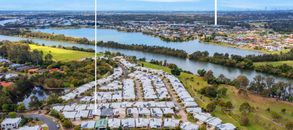 3 bedrooms House in Upper Coomera, Australia No. 300 30