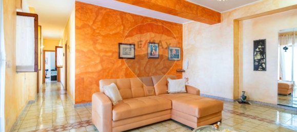 2 Schlafzimmer Wohnung in Acireale, Italy, Nr. 347243 5