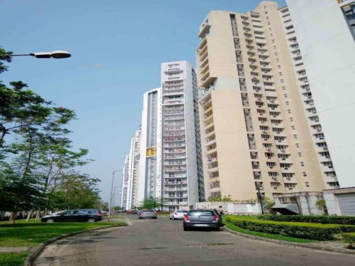 3 bedrooms House in Kolkata, India No. 3245