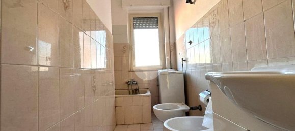 1 Schlafzimmer Wohnung in Naples, Italy, Nr. 34007 9