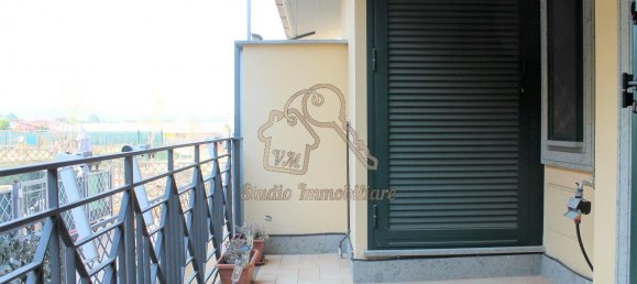 3 rooms Apartment in Rome, Italy No. 229014 3