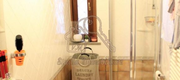 3 rooms Apartment in Rome, Italy No. 229014 8