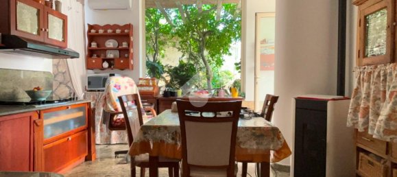 5 غرف نوم شقة في Monte Sant'Angelo, Italy رقم 89644 6