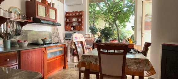 5 غرف نوم شقة في Monte Sant'Angelo, Italy رقم 89644 8