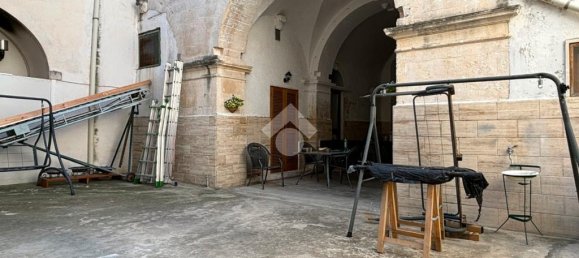 5 غرف نوم شقة في Monte Sant'Angelo, Italy رقم 89644 32