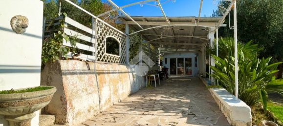 5 غرف نوم شقة في Monte Sant'Angelo, Italy رقم 89644 7