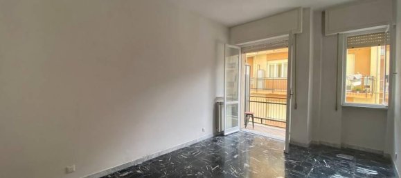 2 rooms Apartment in Finale Ligure, Italy No. 146152 3